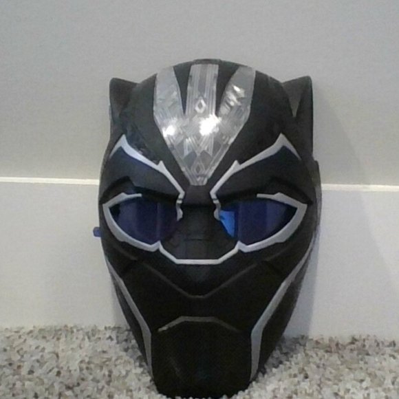 Target Other - Black Panther Mask